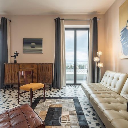 קליארי Harbor View Apartment מראה חיצוני תמונה