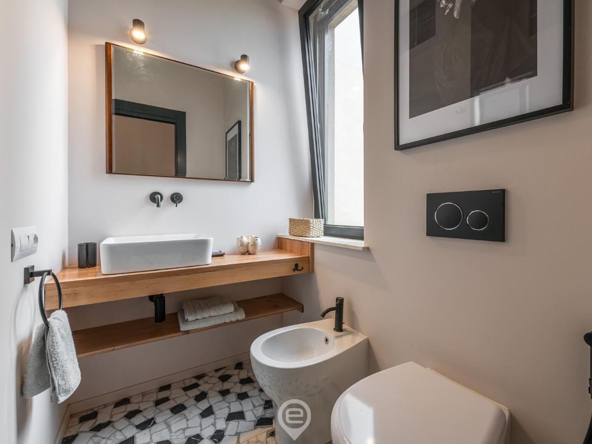 קליארי Harbor View Apartment מראה חיצוני תמונה